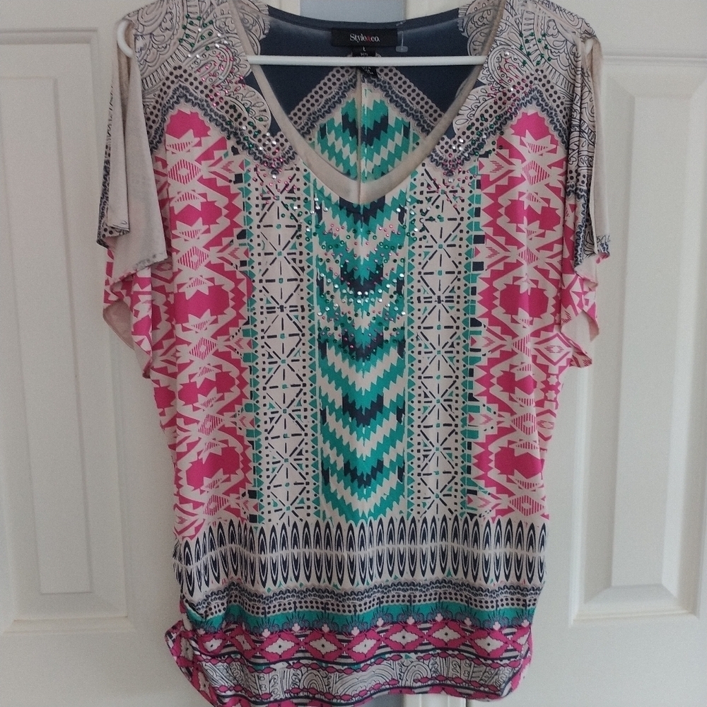 Style & Co Multi Colored V Neck Slit Sleeve Top L